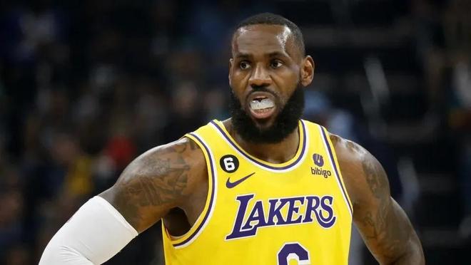 CBA：广东外援爆发 助球队大胜吉林男篮